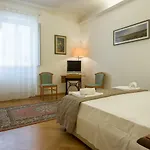 Paolo And Carlotta'S Home - Large And Central Apartment Between Two Nice Parks Florencia