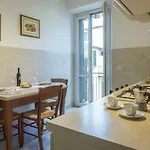 Apartamento Paolo And Carlotta'S Home - Large And Central Apartment Between Two Nice Parks