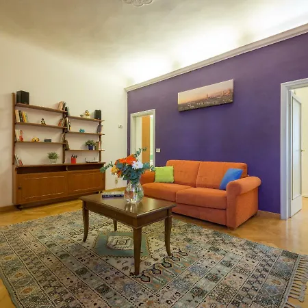 Daire Paolo And Carlotta's - Large And Between Two Parks *